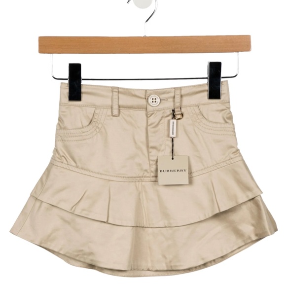 Burberry Girls Tiered Beige Mini Skirt New with Tags Size 6 / 116cm - Picture 1 of 7